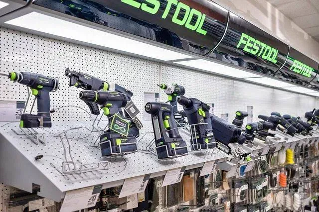 Vente d’outils et produits de finition professionnels